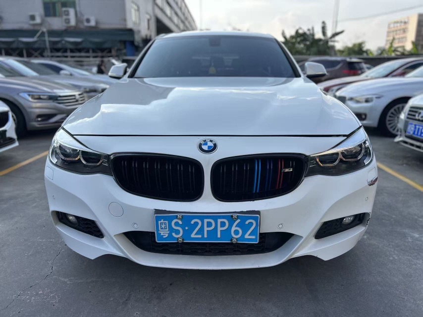 BMW 3 Series GT 2017 car image #2
