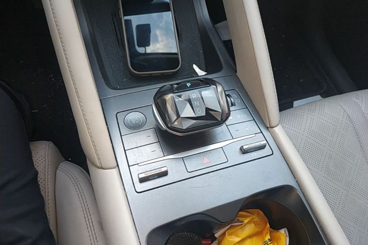 BYD YuanUP 2024 car image #14