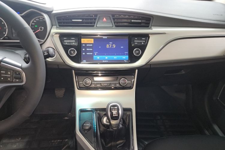 GEELY Emgrand GL 2017 car image #13