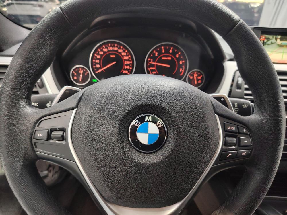 BMW 3 Series 2017 #10 BMW 3 Series 2017 car image #10
