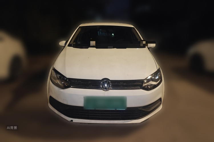 Volkswagen Polo 2015 car image #3
