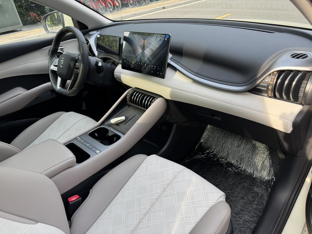 BYD Yuan Plus 2025 #16 BYD Yuan Plus 2025 car image #16