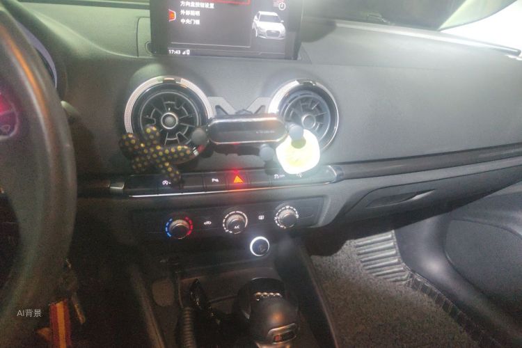 Audi A3 2017 car image #15