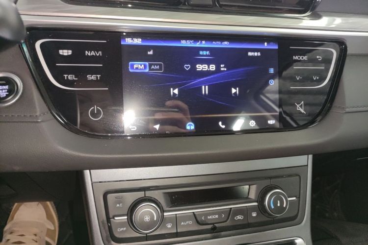 GEELY Emgrand 2020 #13 GEELY Emgrand 2020 car image #13