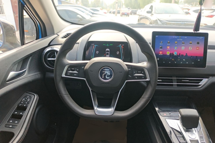 BYD Yuan New Energy 2019 #11 BYD Yuan New Energy 2019 car image #11