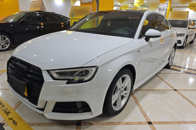 Audi A3 2019 #2 Audi A3 2019 car image #2