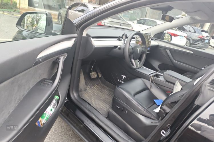 Tesla Model Y 2023 #18 Tesla Model Y 2023 immagine di auto #18