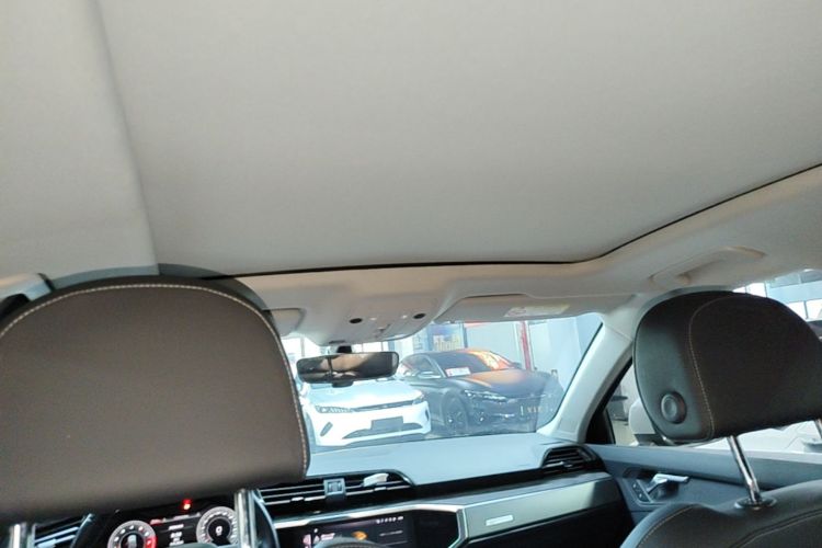 Audi Q3 2022 #18 Audi Q3 2022 صورة سيارة #18