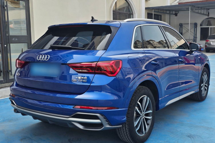Audi Q3 2020 #12 Audi Q3 2020 car image #12