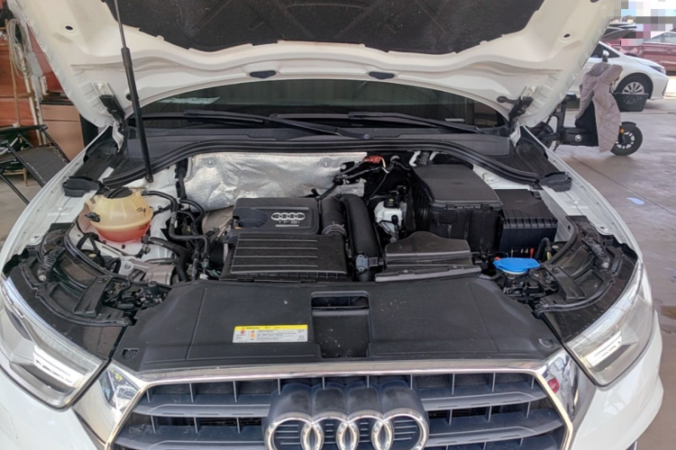 Audi Q3 2016 #20 Audi Q3 2016 car image #20