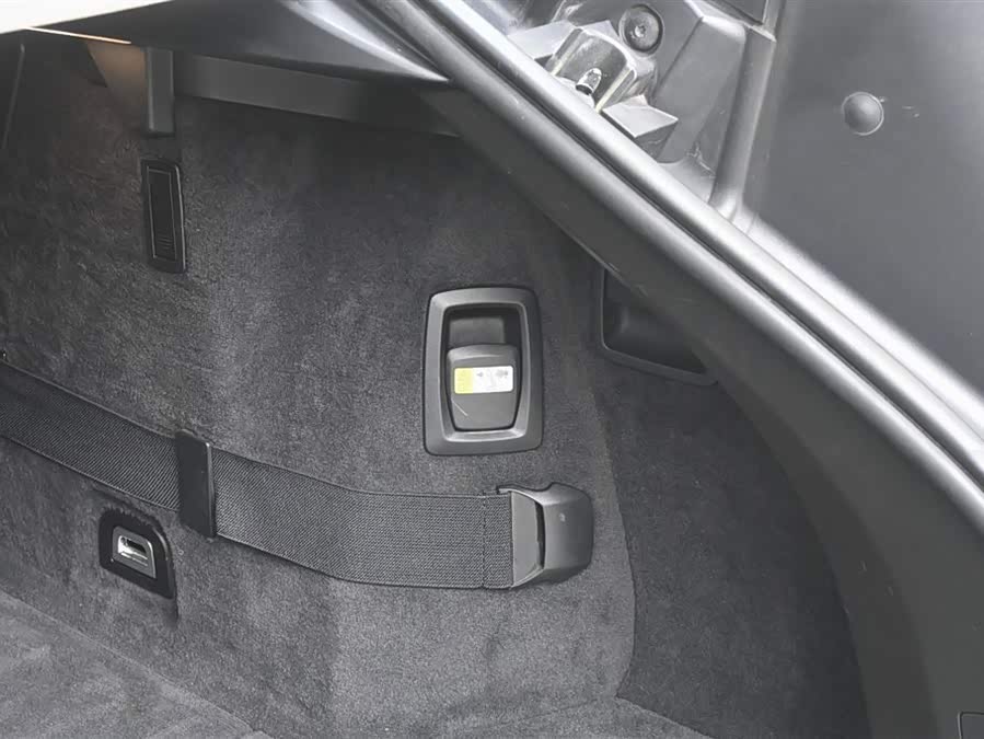 BMW 5 Series GT 2016 #59 BMW 5 Series GT 2016 صورة سيارة #59