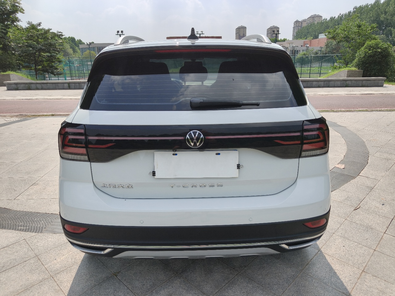 Volkswagen T-Cross 2023 #5 Volkswagen T-Cross 2023 car image #5