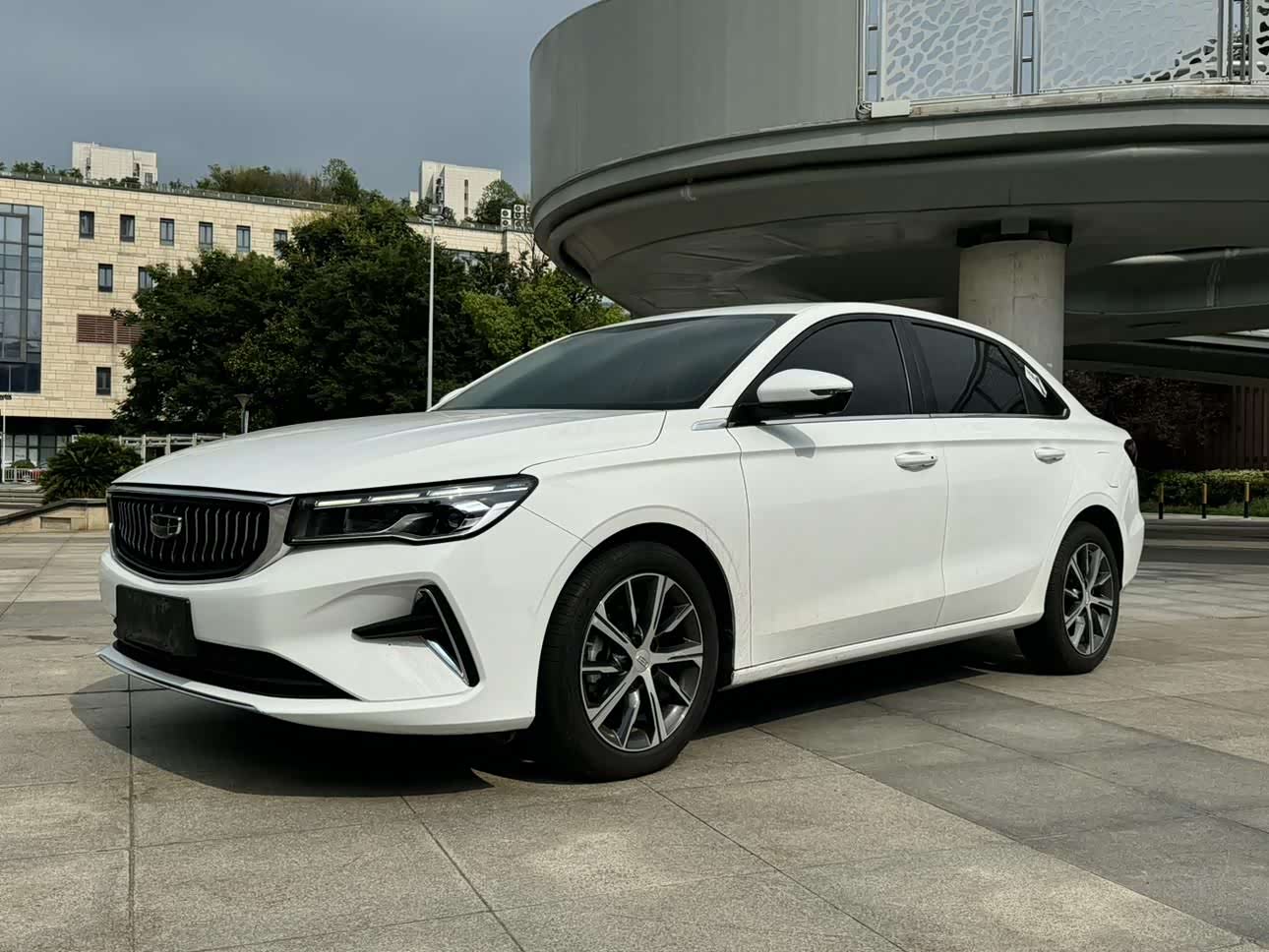 GEELY Emgrand 2023 car image 