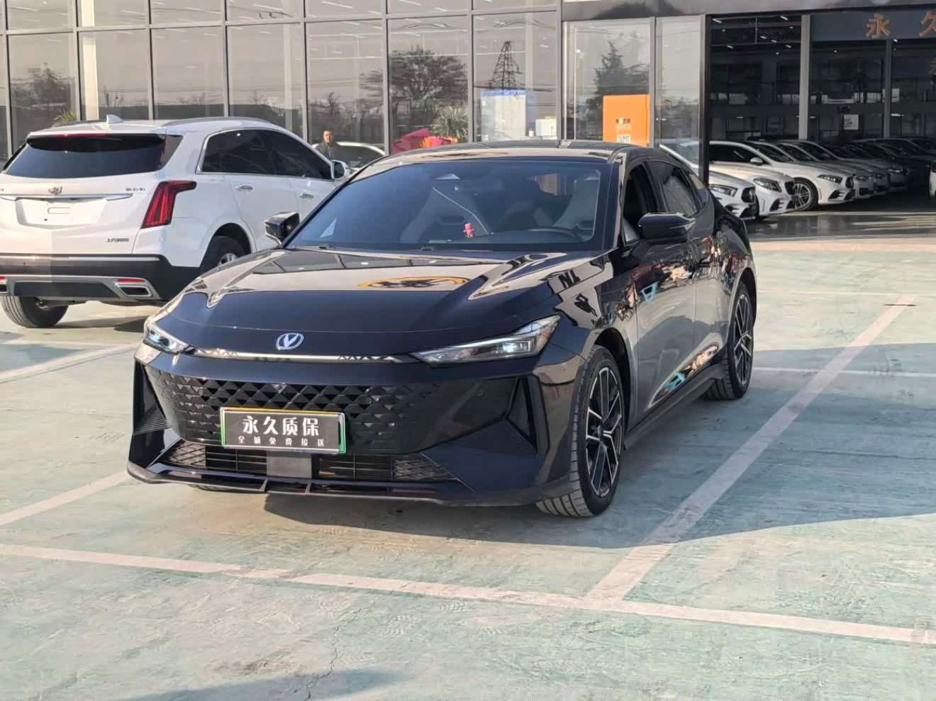 Changan UNI-V iDD 2024 car image 