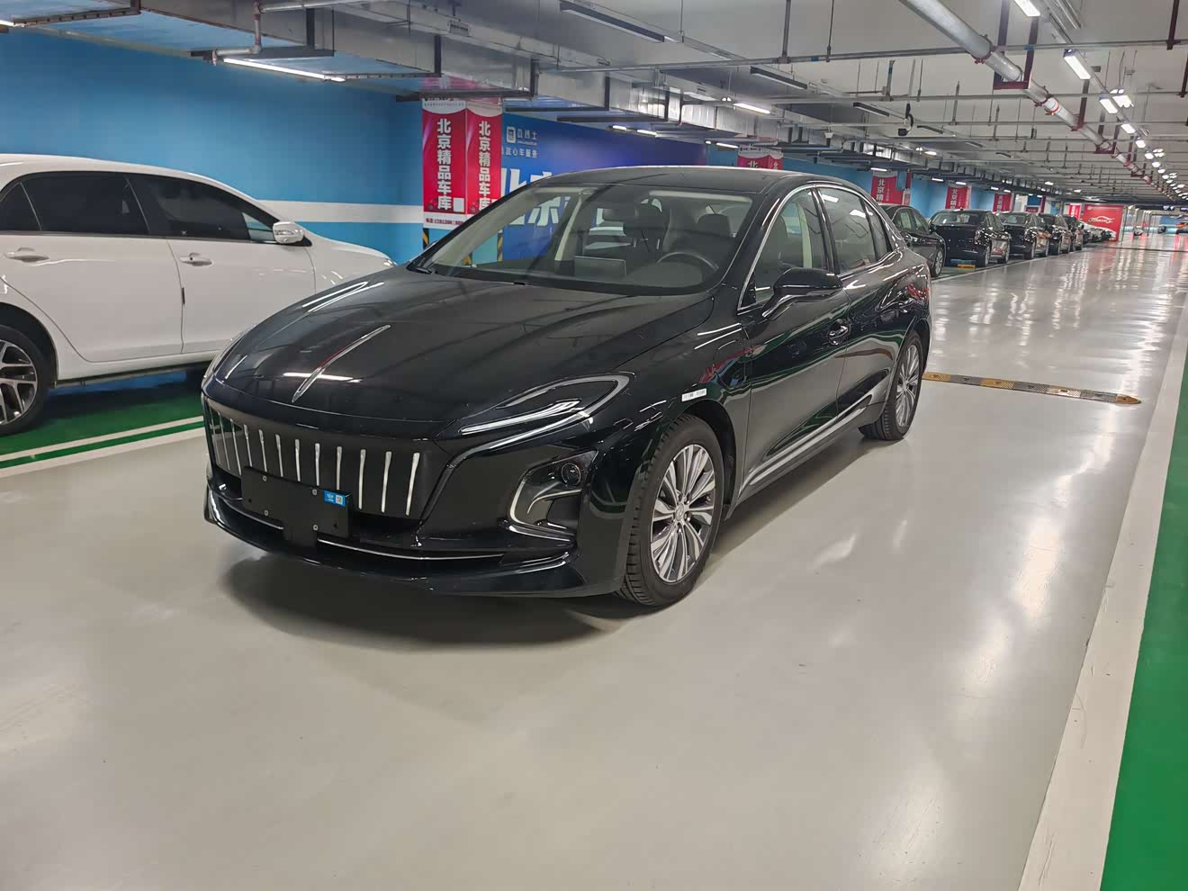 HongQi E-QM5 2024 car image 