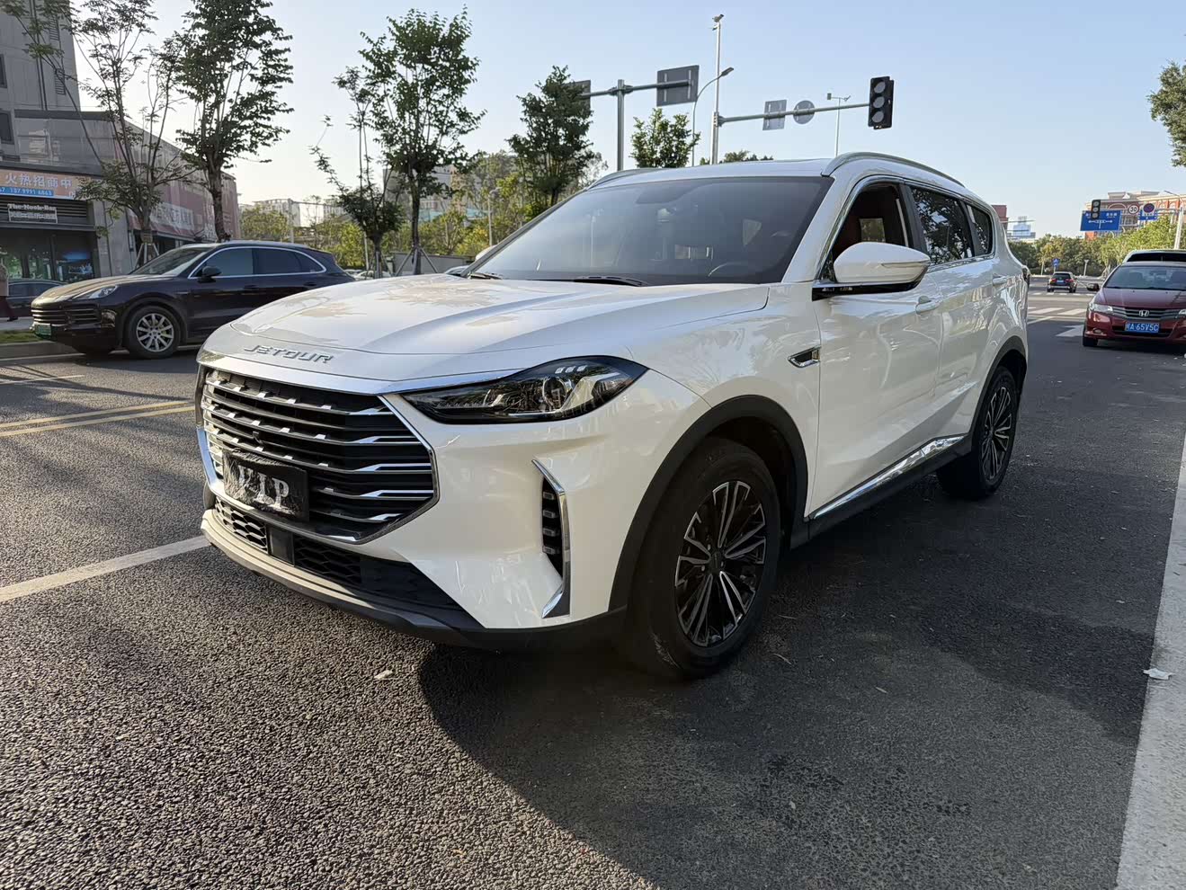 Jetour X70 PLUS 2022 car image 