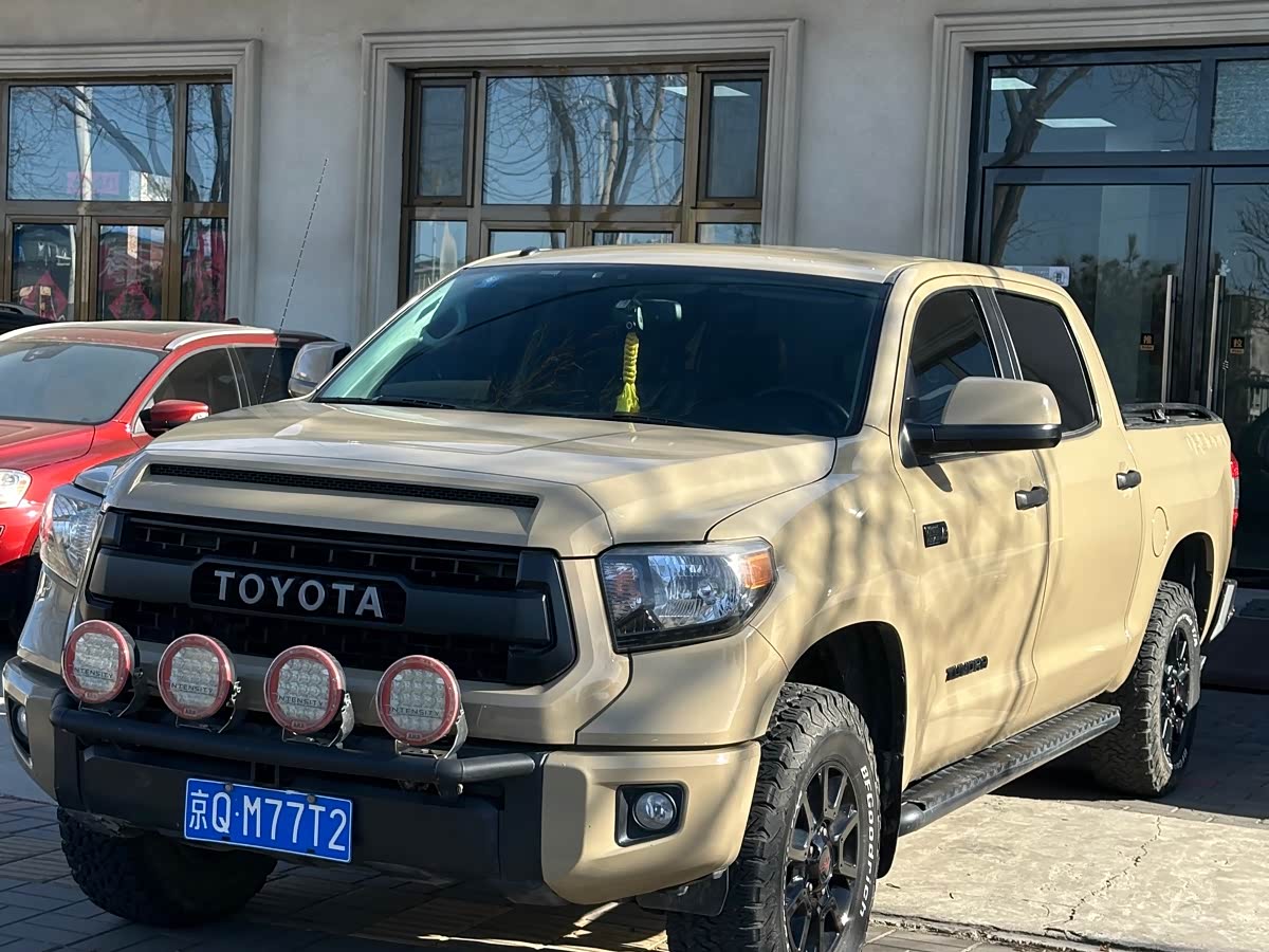 Toyota Tundra 2016 Toyota Tundra 2016 immagine di auto