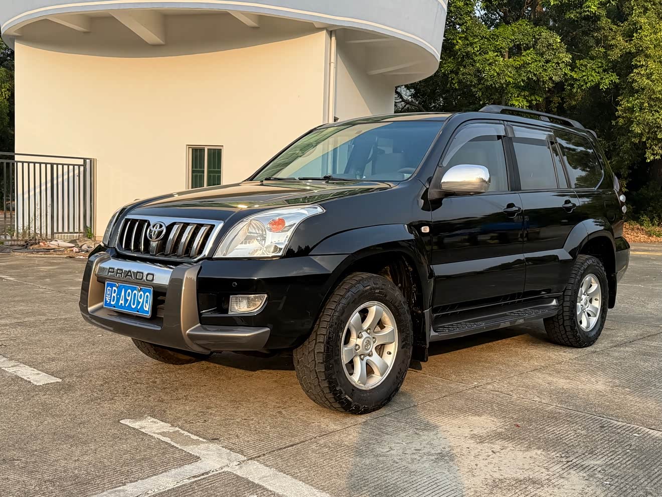 Toyota Prado (Imported) 2005 Toyota Prado (Imported) 2005 car image