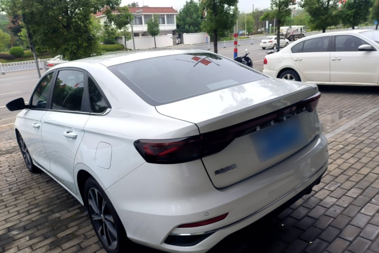 GEELY Emgrand 2025 car image #5
