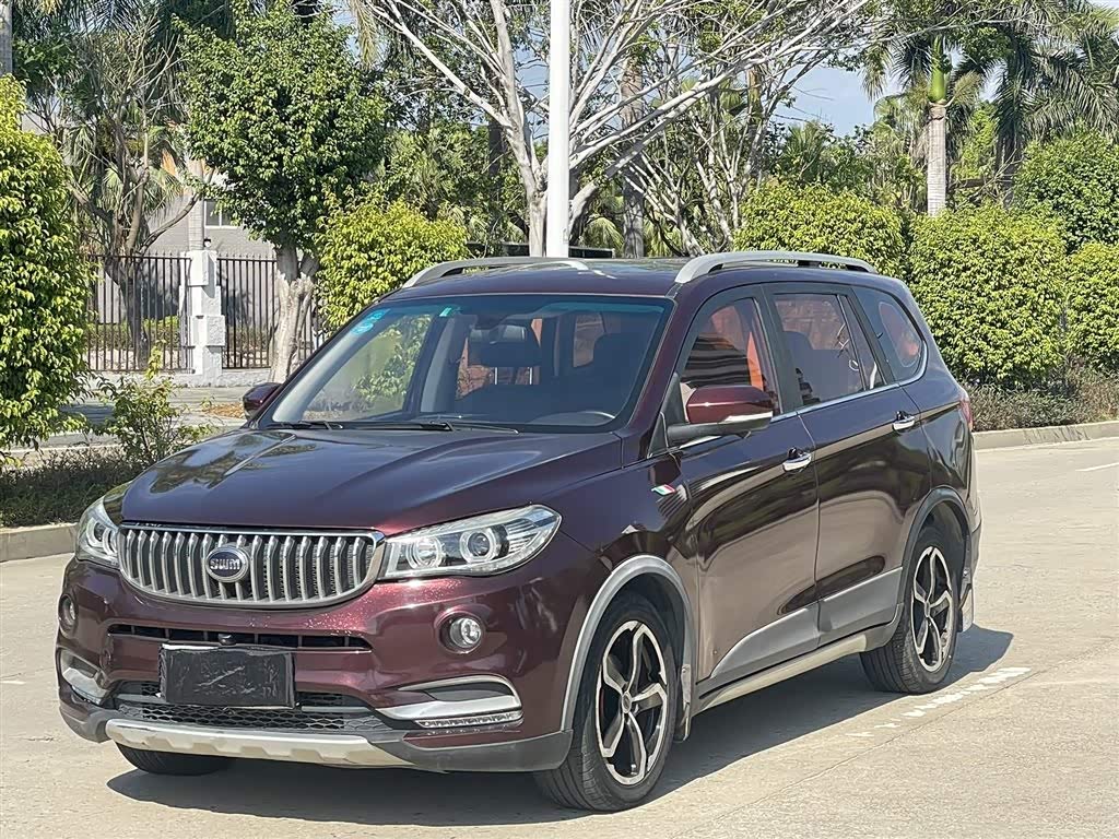 SWM X7 2017 SWM X7 2017 صورة سيارة