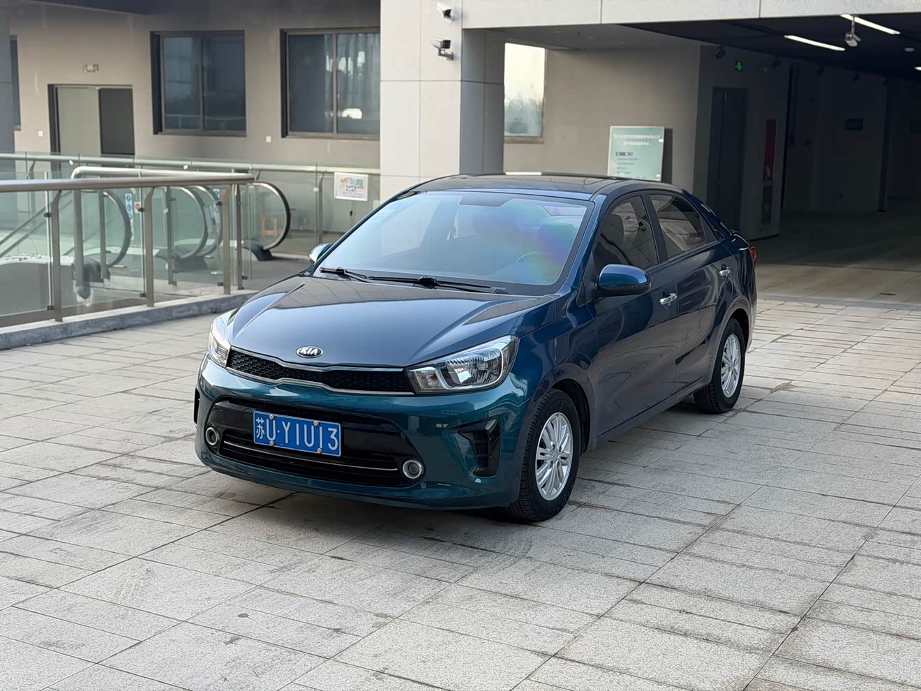 Kia Pegas 2017 汽车图片 