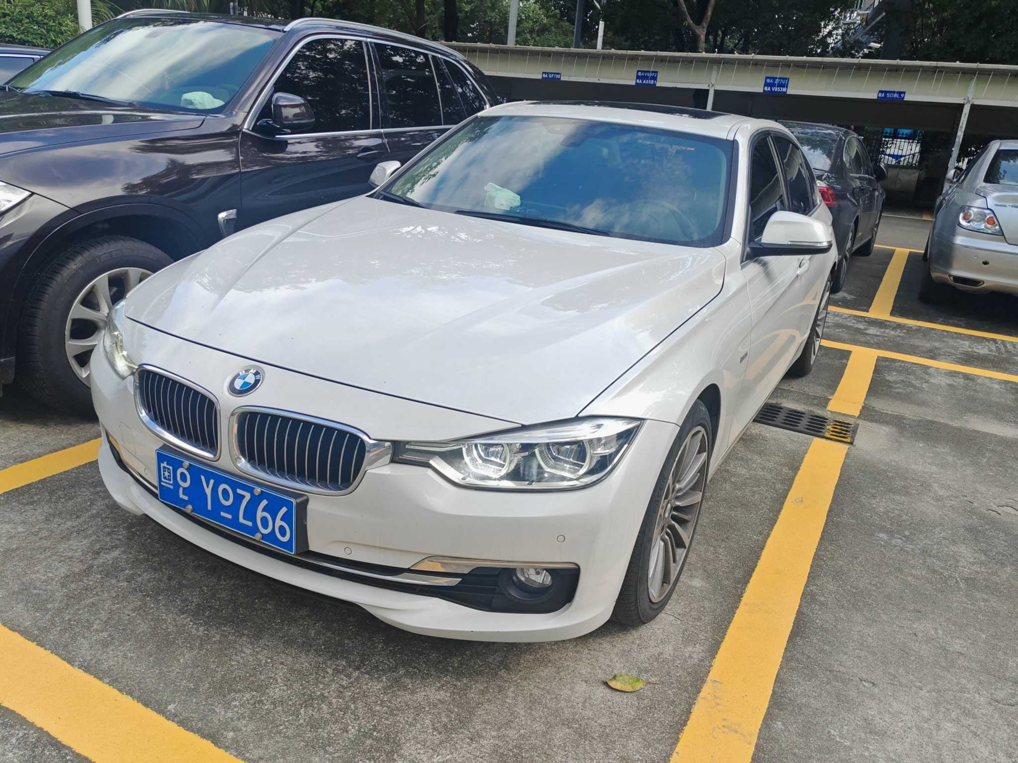 BMW 3 Series 2017 car image #2