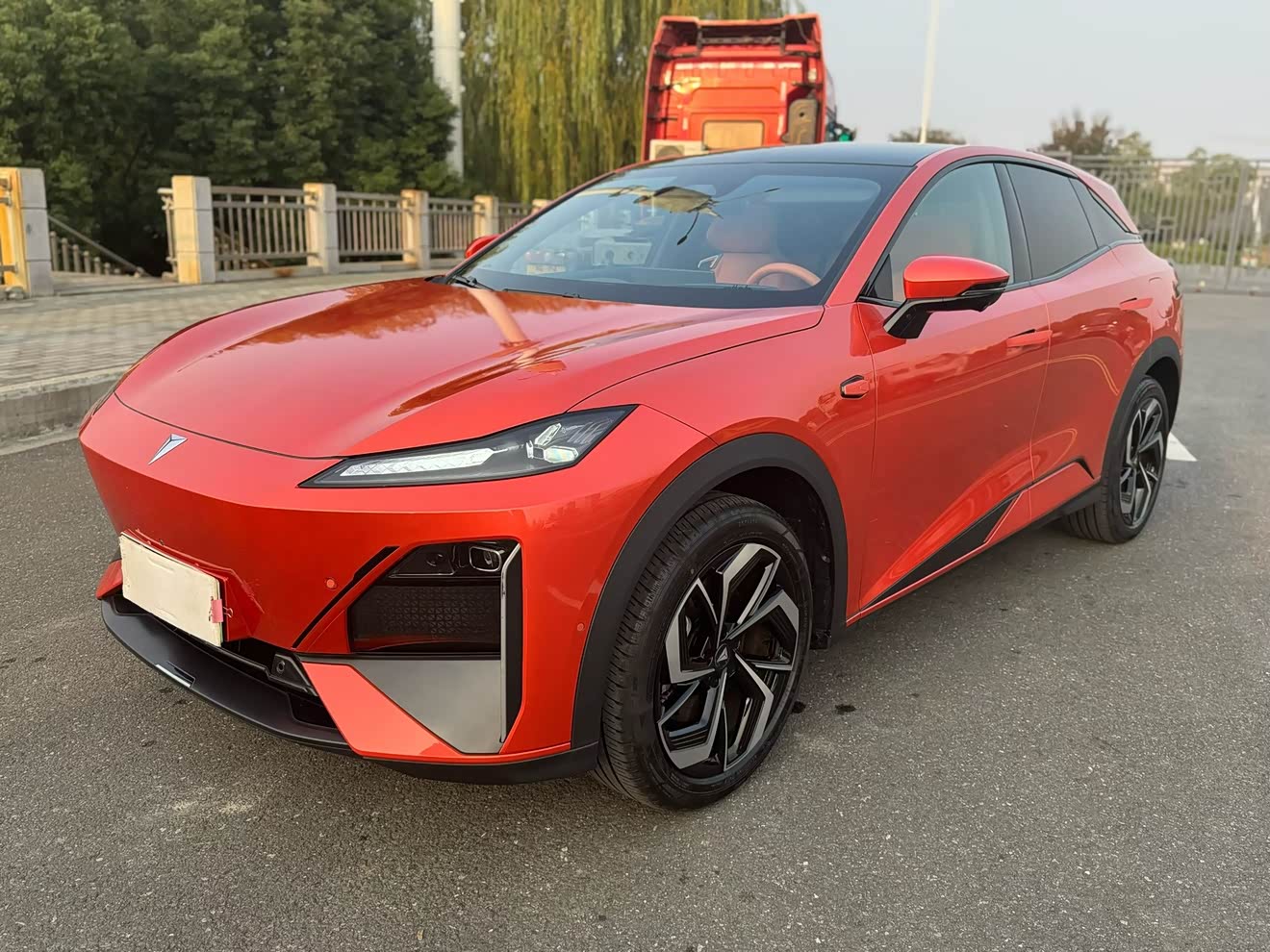 Deepal S07 2024 car image 