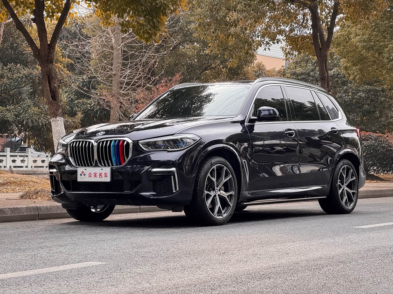 BMW X5 2023 car image 