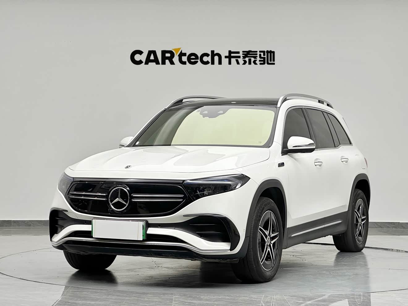 Mercedes-Benz EQB Class 2021 car image 