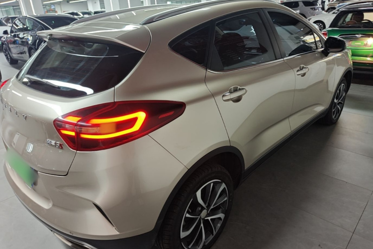 GEELY Emgrand GS 2021 car image #7