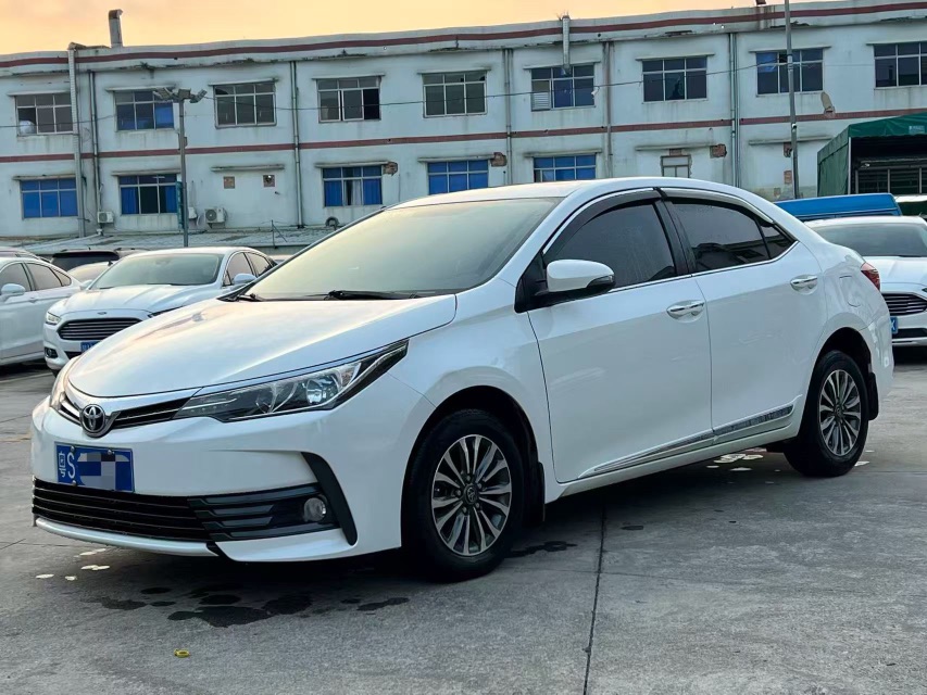 Toyota Corolla 2017 car image 