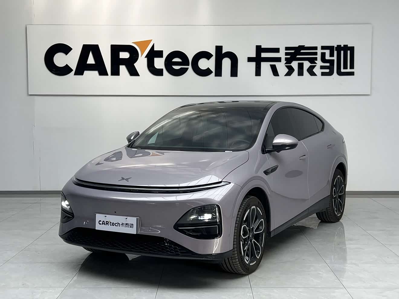 Xpeng G6 2025 汽车图片 