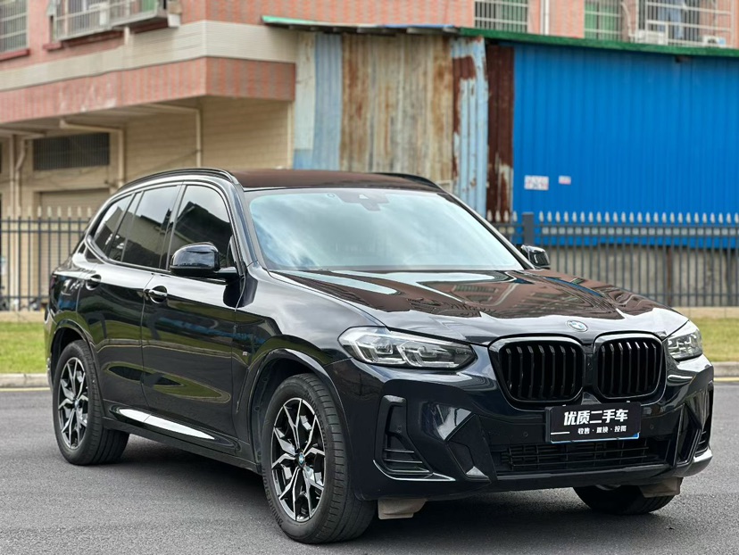 BMW X3 2024 car image #3