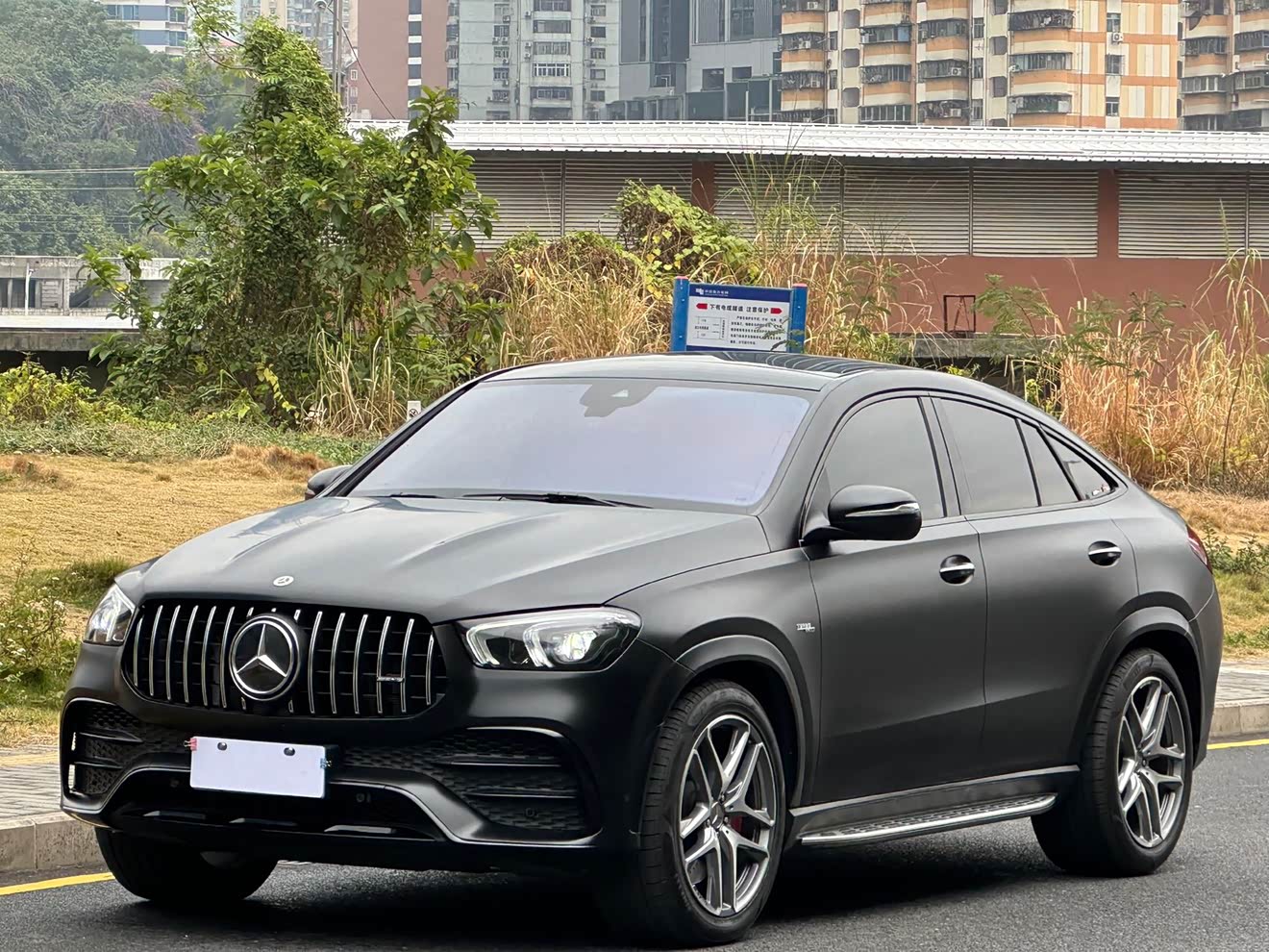 Mercedes-Benz GLE Coupe AMG 2022 Mercedes-Benz GLE Coupe AMG 2022 car image