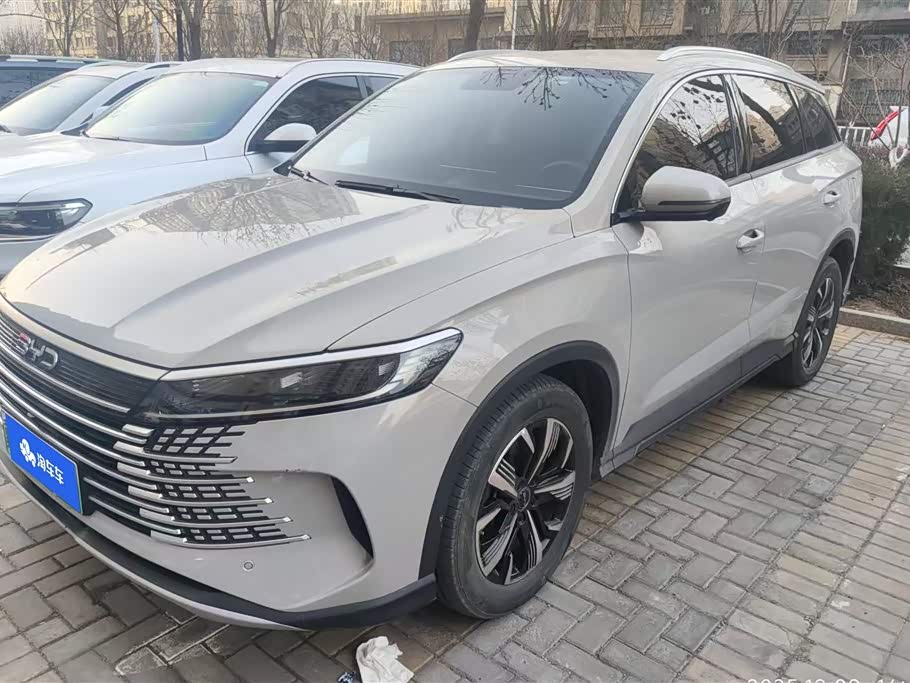 BYD Sea Lion 05 DM-i 2025 car image 