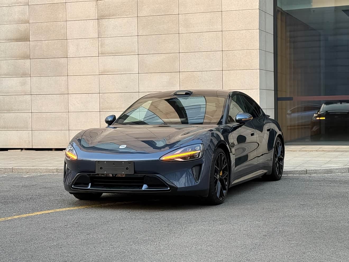 MI SU7 2024 car image 