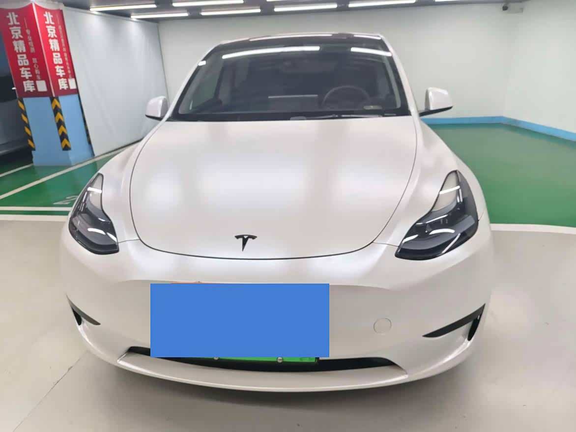 Tesla Model Y 2023 car image 