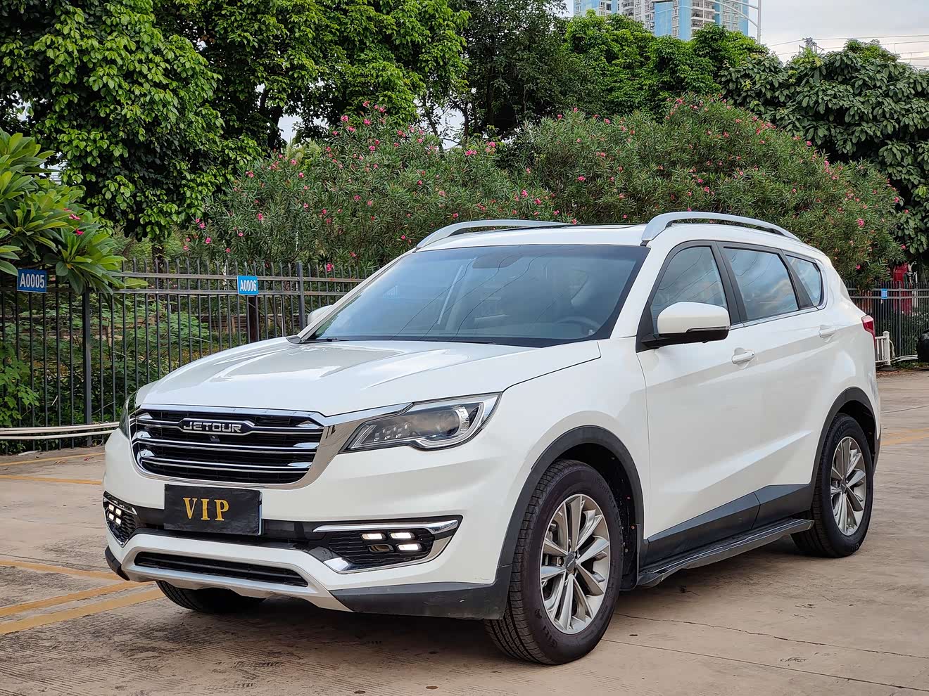 Jetour X70 2018 Jetour X70 2018 car image