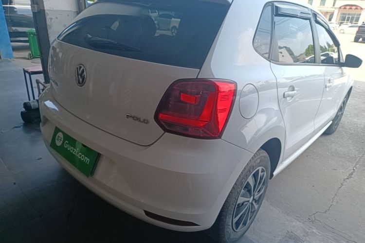 Volkswagen Polo 2018 car image #7