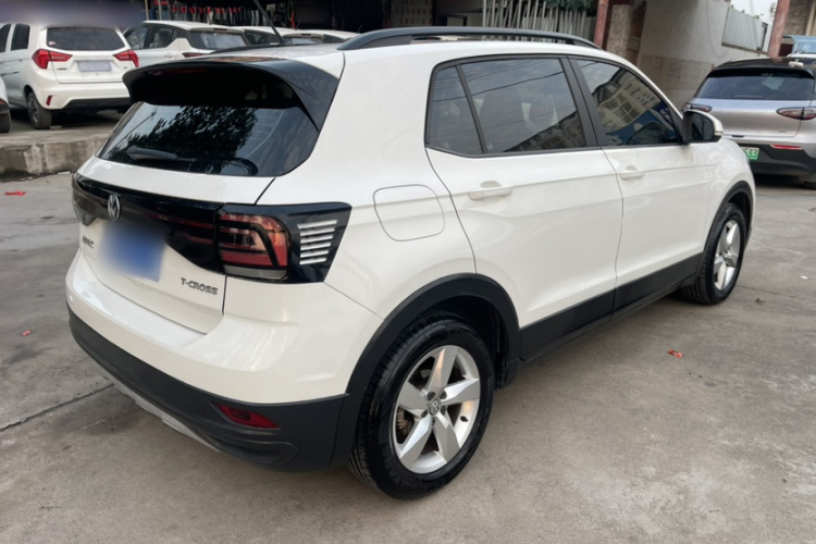 Volkswagen T-Cross 2019 #6 Volkswagen T-Cross 2019 car image #6