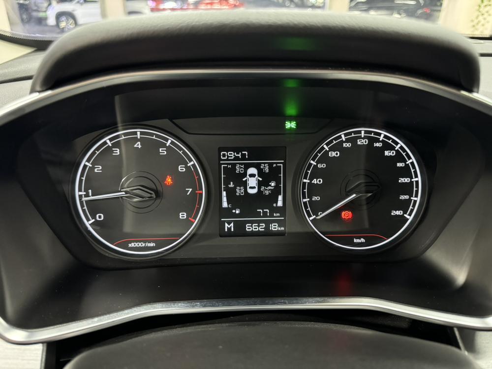 GEELY Coolray 2022 #16 GEELY Coolray 2022 car image #16