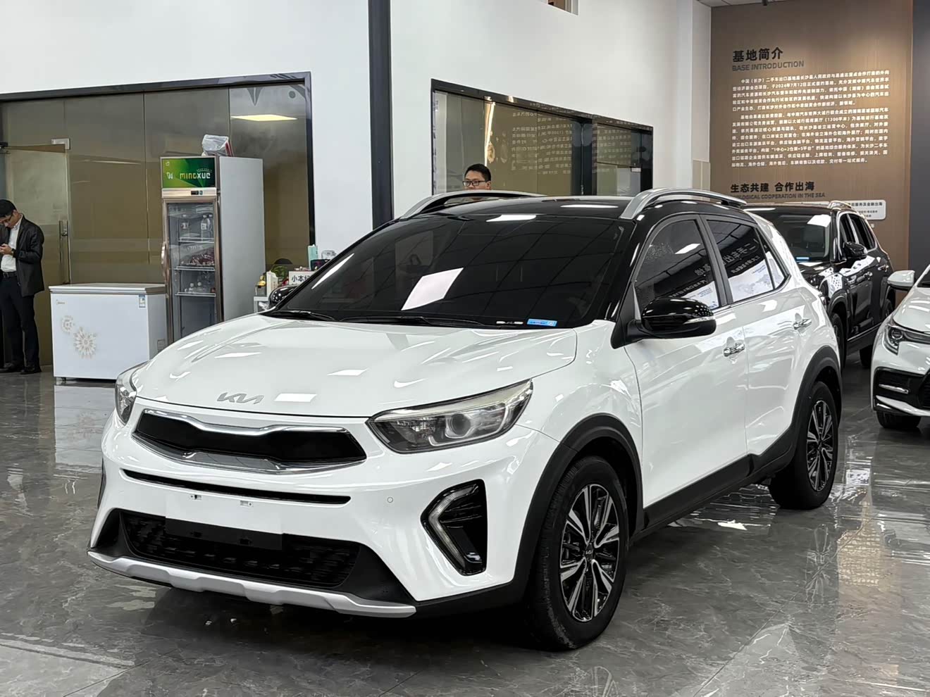 Kia KX1 2022 Kia KX1 2022 car image