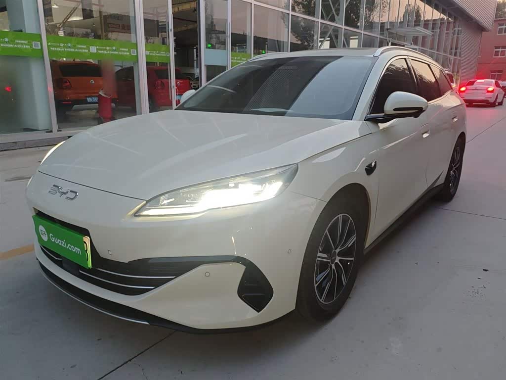 BYD Seal 06 DM-i 2025 BYD Seal 06 DM-i 2025 car image