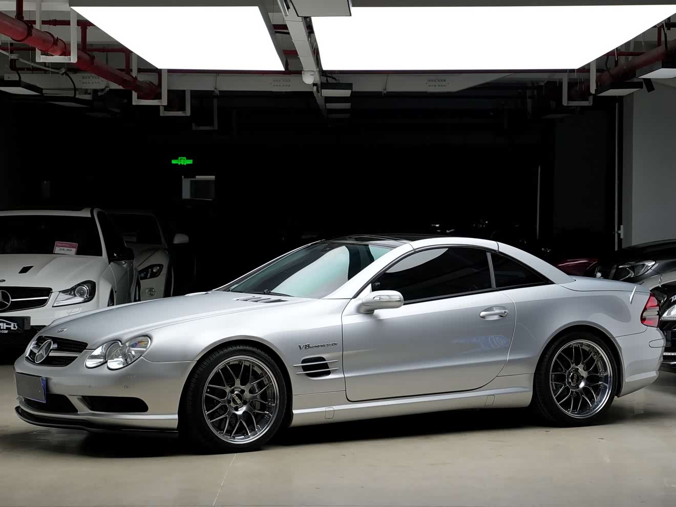 Mercedes-Benz SL Class 2006 car image 