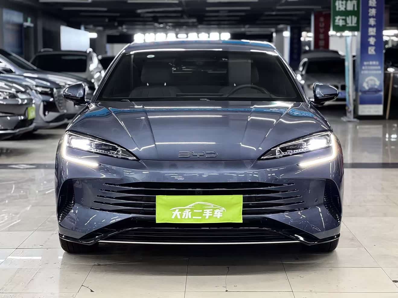 BYD Seal 07 DM-i 2025 imagem de carro 