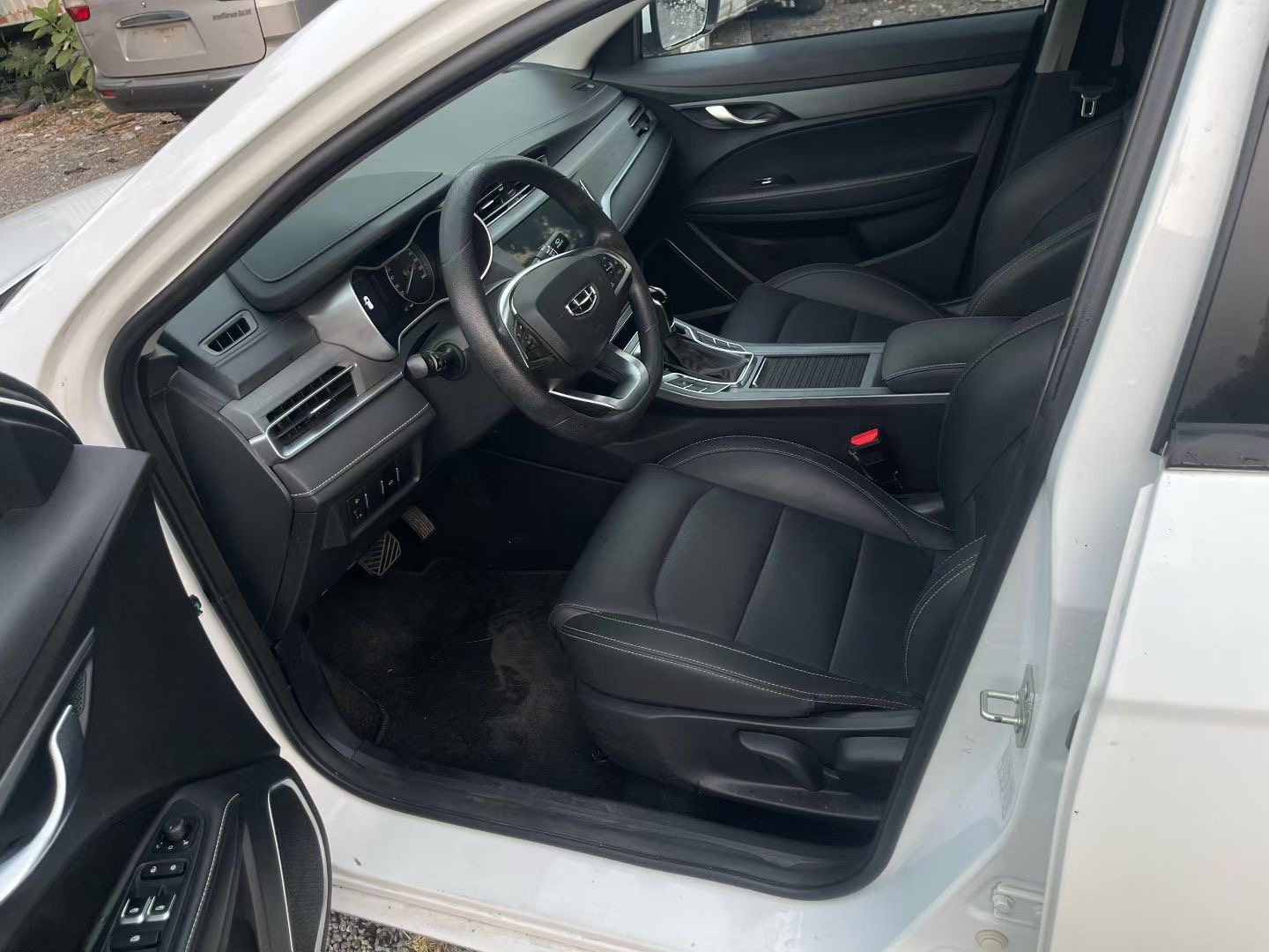 GEELY Emgrand 2022 immagine di auto #7