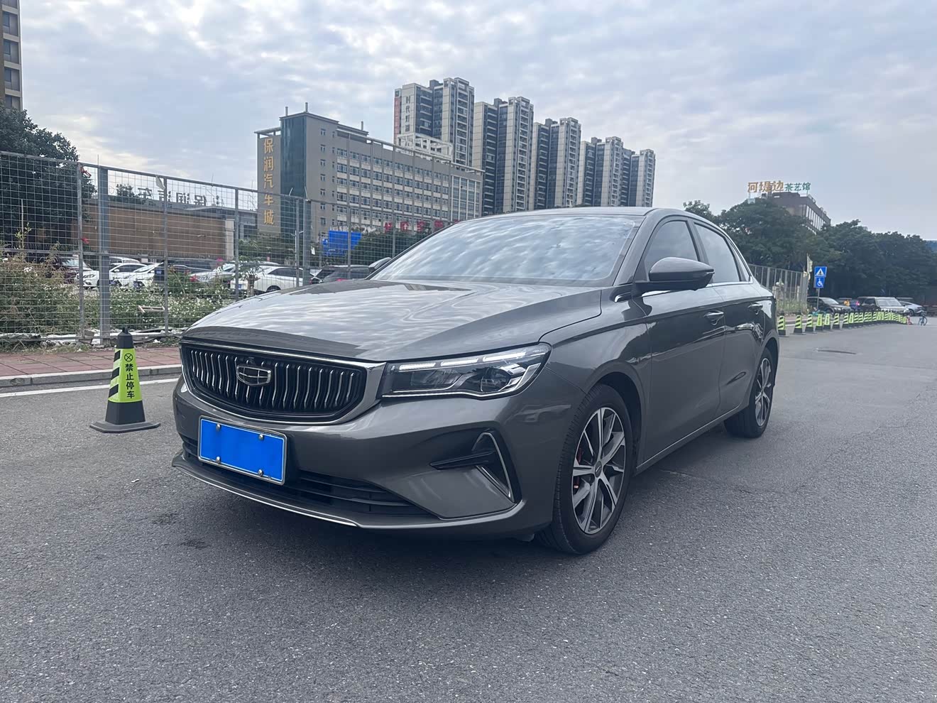 GEELY Emgrand 2022 car image 