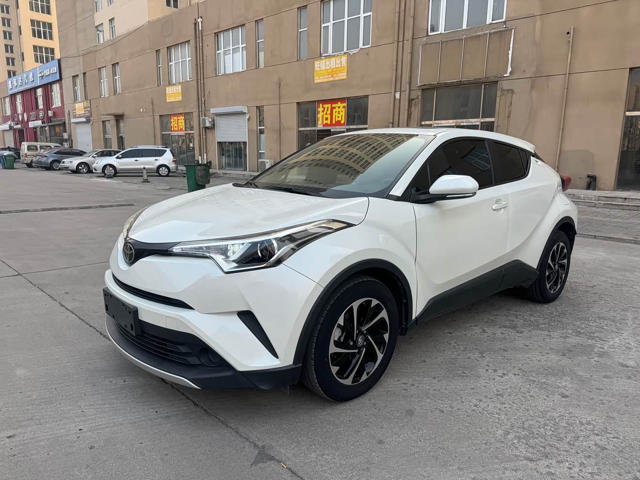 Toyota Izoa 2021 汽车图片 