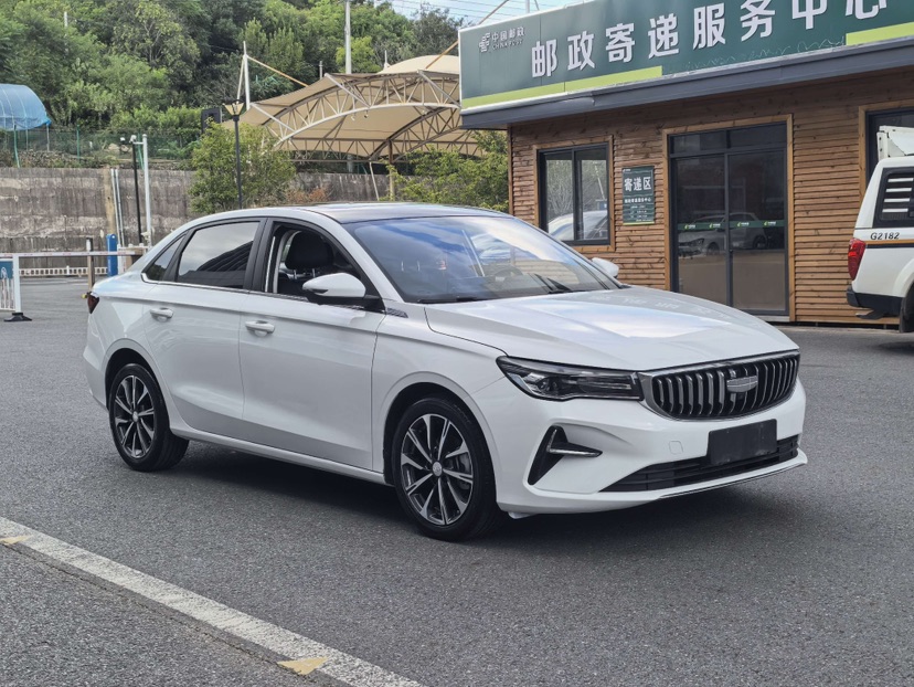 GEELY Emgrand 2024 #3 GEELY Emgrand 2024 car image #3