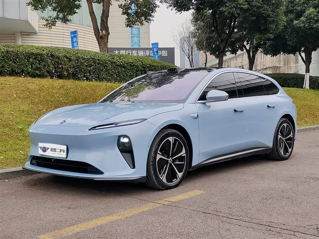 NIO ET5 2024 汽车图片 